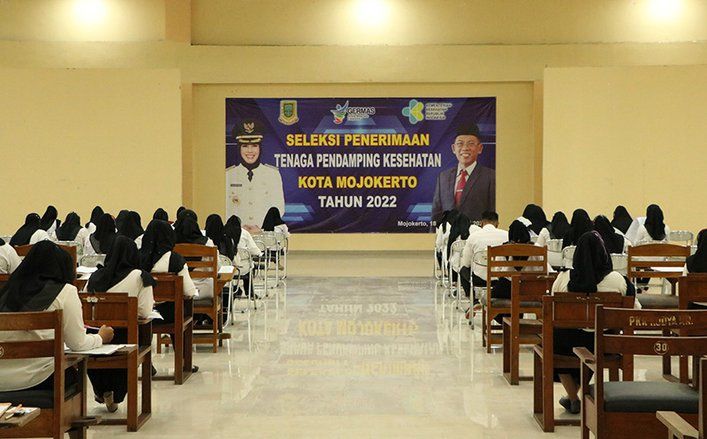 238 Pendaftar Ikuti Tes Tulis Seleksi Terbuka Penerimaan Tenaga Pendamping Kesehatan HCI
