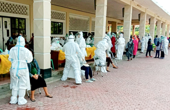 Lindungi Dari Wabah Covid-19, 500 Bumil di Surabaya&nbsp;Ikuti <em>Swab Test</em>
