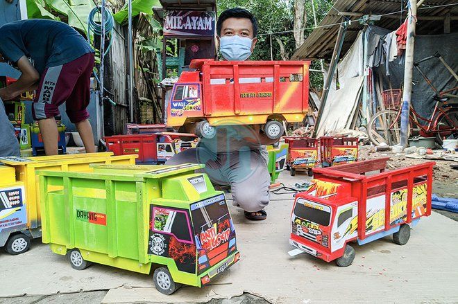 Berawal Iseng, Warga Ponorogo Ini Maraup Untuk di Tengah Pandemi dari Truk Oling