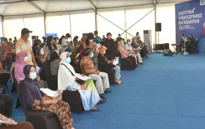 Langgar Prokes, Vaksinasi Massal di Grand City Diminta Evaluasi Secara Menyeluruh