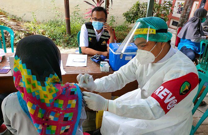 Percepat Penanganan Covid-19, Polisi di Madura Targetkan Sehari 1.000 Vaksinasi