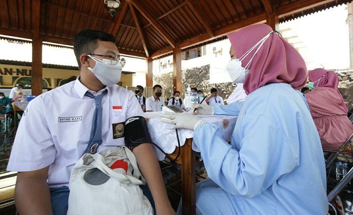 26 Persen Pelajar di Surabaya Sudah Divaksin