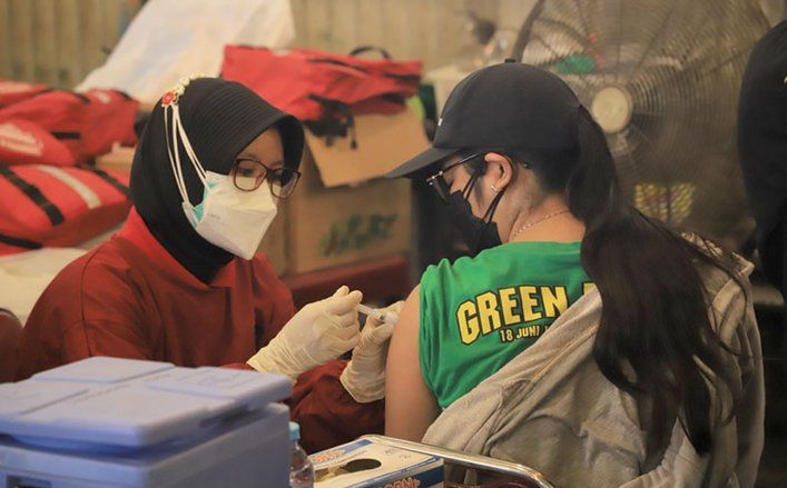 Seribu Dosis Vaksin Disiapkan untuk Bonek, Suporter Persebaya