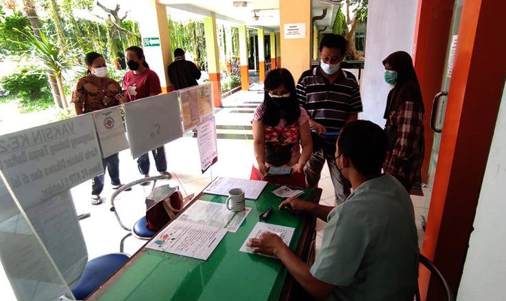 Warga Mojokerto Menolak dengan Vaksin Jenis AstraZeneca, Ini Alasannya