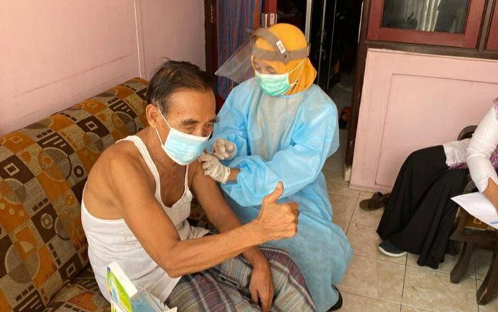 Dimulai, Vaksinasi Booster Prioritaskan Lansia dan Pasien Komorbid