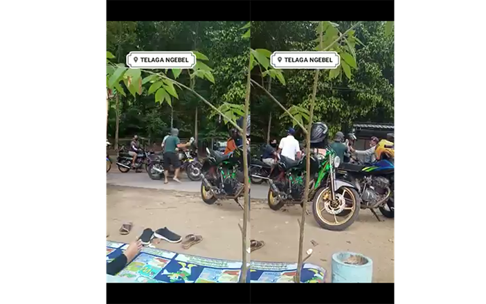 Viral Video Pengendara Motor Ditampar Sandal, Ini Penjelasannya