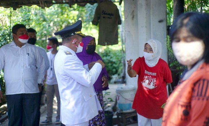 Kemerdekaan HUT ke-76 RI, Wawali Surabaya Kunjungi Keluarga Pejuang