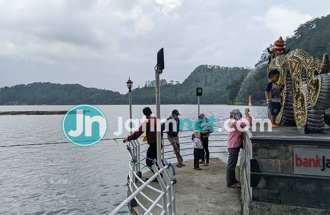 Stadion dan Telaga Ngebel Mulai Ramai Pada Uji Coba <em>New Normal </em>di Ponorogo