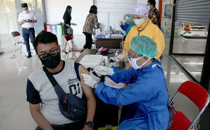 Belum <em>Booster</em>, Penumpang Kereta Api Jarak Jauh Wajib <em>Screening</em> Covid-19