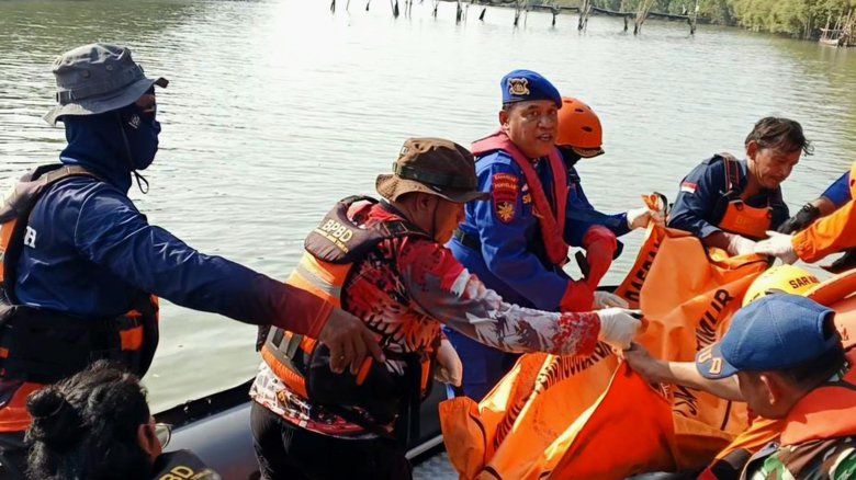 Pemancing Tenggelam di Sungai Kalimireng Gresik Ditemukan pada Hari Kedua