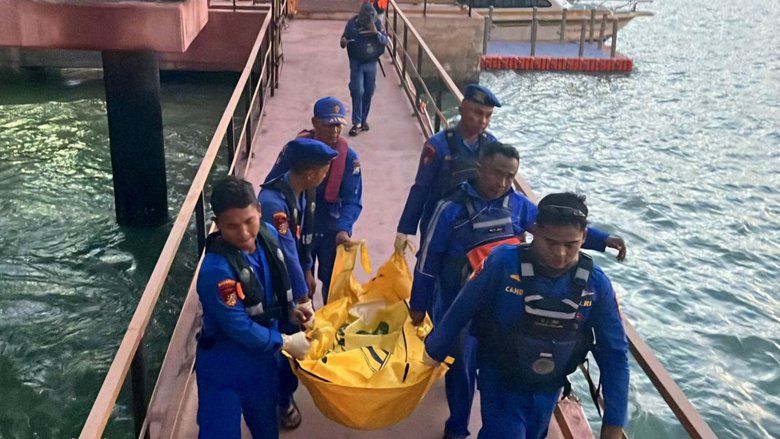 Jasad Lansia Ditemukan Mengapung di Dermaga Pelabuhan Petrokimia Gresik