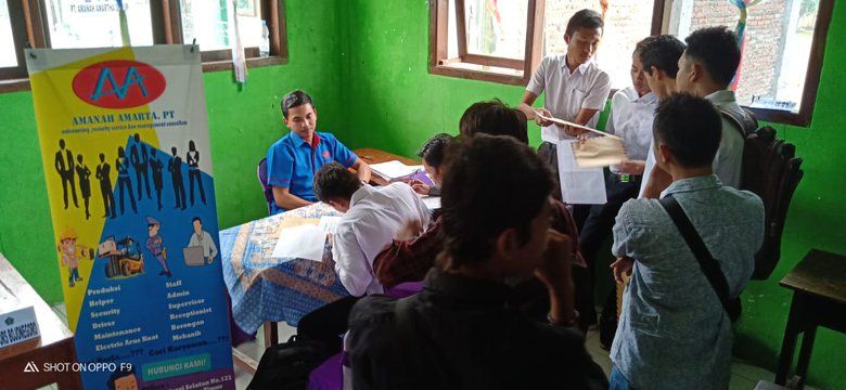 Cari Anak Baru Lulus, BKK dan Dinaskertrans Lamongan Gelar Jobfair