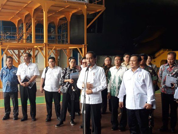 Jokowi Dorong PT PAL Indonesia Penuhi Pasar Domestik