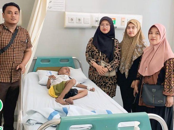 Besok, Sulton Jalani Operasi di RSUD Soetomo
