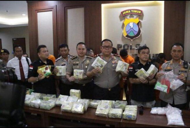Bawa 40 Kilogram Sabu-sabu, 2 WNA Malaysia Ditangkap