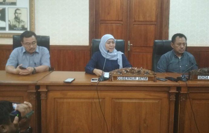Terkait Virus Corona, Khofifah Liburkan Sekolah SMA/SMK 