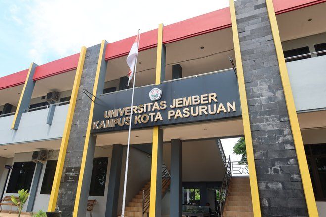 297 Pendaftar Bersaing Rebut 160 Kursi D3 Keperawatan UNEJ Pasuruan
