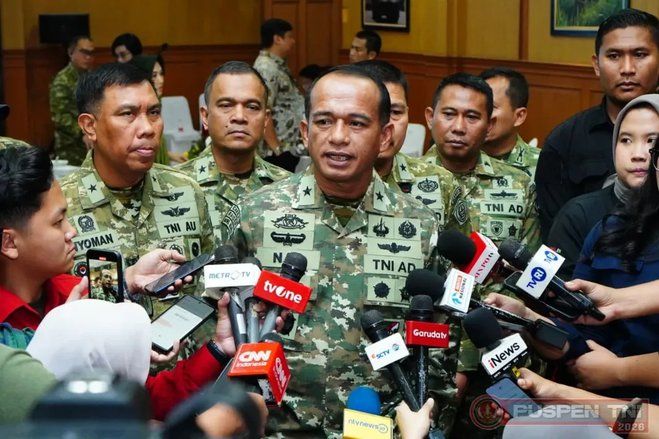 TNI Gelar Nobar Piala Dunia, Dorong Persatuan Warga