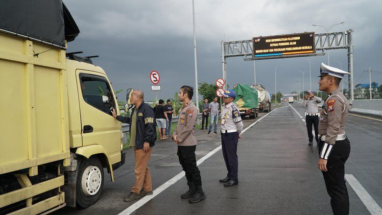 Program Strategis Polda Jatim Perkuat Keamanan Jalur Distribusi Pangan