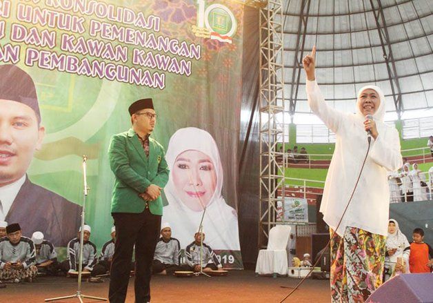 Khofifah Ajak Warga Sidoarjo dan Muslimat Pilih Caleg Milenial