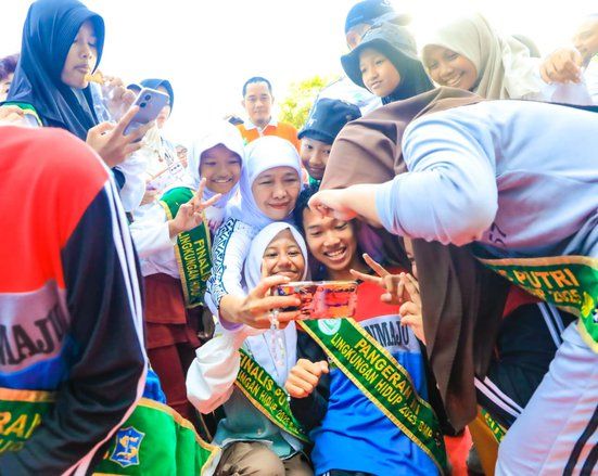 Dari Mangrove hingga PSEL, Strategi Jatim Jaga Lingkungan
