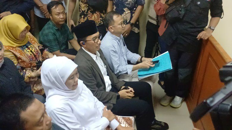 Khofifah Akhirnya Hadiri Sidang Tipikor, Bersaksi Klarifikasi BAP Almarhum Kusnadi