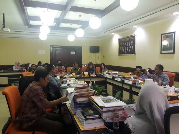 Dinas Kesehatan Harus Rapatkan Ulang Perda Rokok