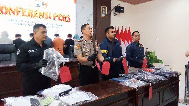 Polres Mojokerto Kota Amankan 21 Orang terkait Pengeroyokan di Empunala