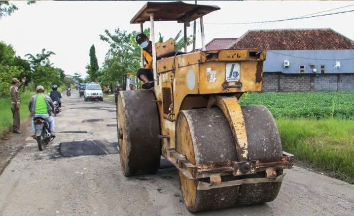 Musim Mudik, Dinas PU Binamarga Lamongan <em>Geber </em>Perbaikan Jalan Berlubang