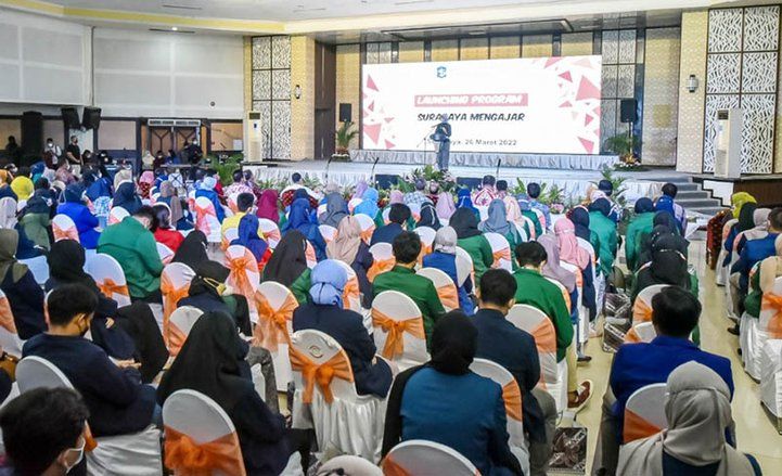 Kemendikbudristek Launching Surabaya Mengajar