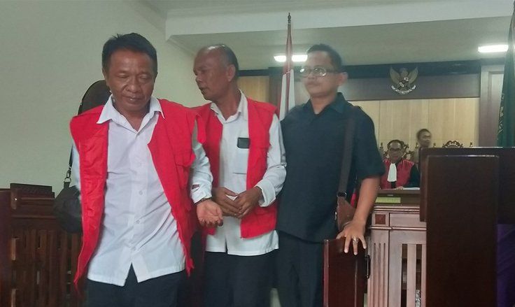 Peras Pejabat Gresik Dua Oknum LSM Divonis Empat Bulan