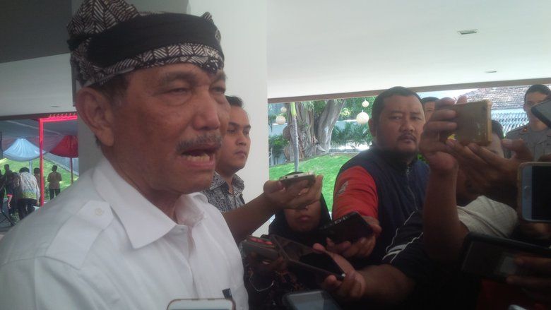 Luhut Harapkan Angka Golput Bisa Ditekan