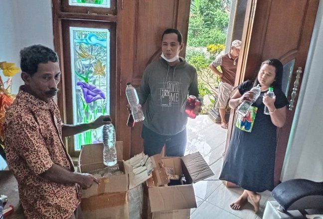 Jual Miras di Bulan Ramadan, Warga di Desa Wonosari Jember Diamankan Polisi