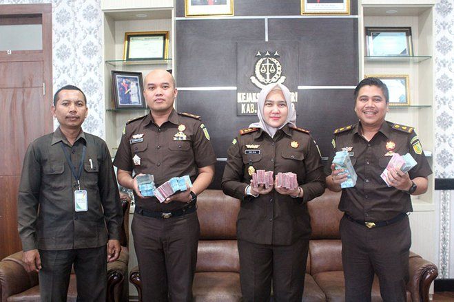 Kejari Mojokerto Kembalikan Uang Rp 261 Juta Hasil dari Korupsi PNPM