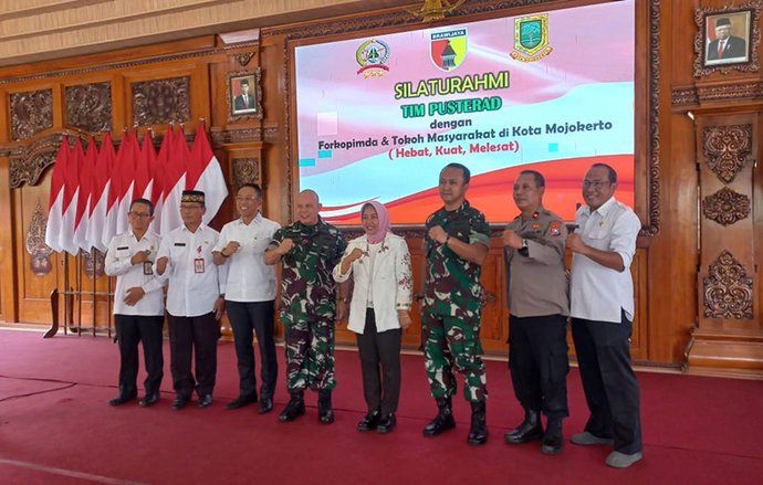 Ning Ita Beberkan <em>Spirit Of Majapahit</em>, Tim Kodam V/Brawijaya Terkesima Kearifan Lokal Dihidupkan