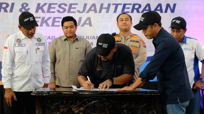 Pemkab Gresik Janjikan 60 Persen Tenaga Kerja Lokal dan Investasi pada May Day 2026