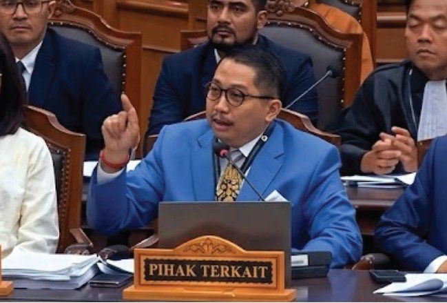 Muhammad Rullyandi, Layakkah Mengacaukan Putusan MK?