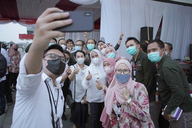 Ning Ita Sapa Karyawan PT Lion Super Indo DC, Ini Pesannya