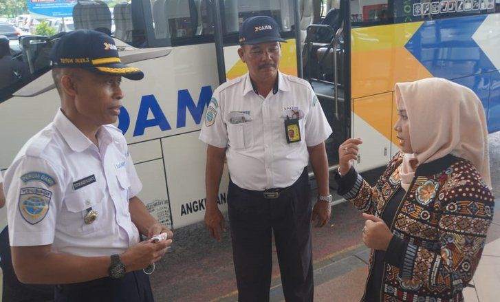 Tingkatkan Wisata, Pemkot Mojokerto <em>Launching&nbsp;</em>Moda Transportasi Mojokerto - Bandara Juanda