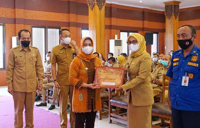 228 ASN di Kota Mojokerto Terima SK Kenaikan Pangkat, Ini Pesan Walkot Mojokert Ning Ita