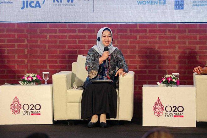 Jadi Pembicara Tingkat Internasional di NBAAP Bali, Ning Ita Paparkan Peran Kota Mojokerto