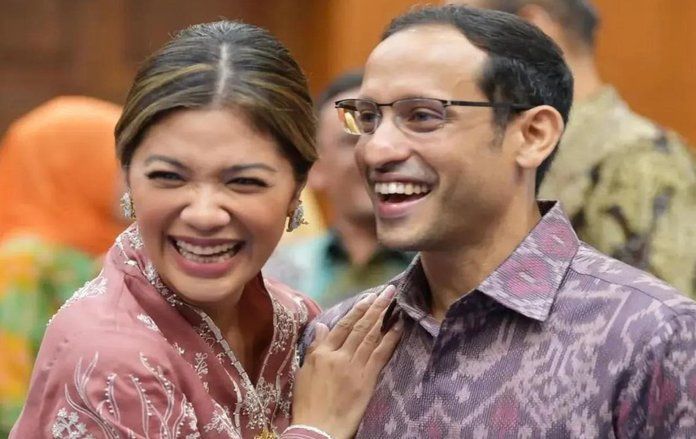 Franka dan Orang Tua Tetap Mendampingi Nadiem di Tengah Sidang Chromebook