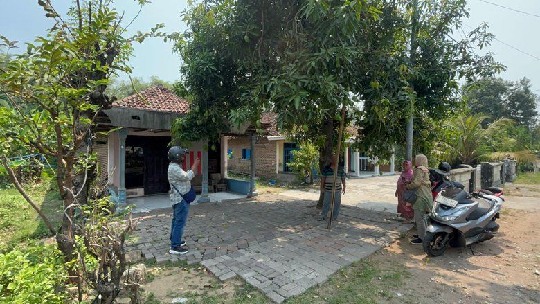 Nenek di Mojokerto Terkena Peluru Nyasar, Dada Kiri Tembus