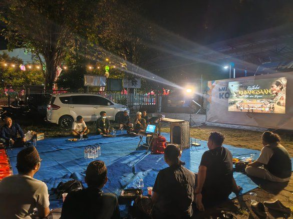 Nobar Film Dokumenter “Pesta Babi” Jadi Ruang Dialog Kebangsaan di Probolinggo