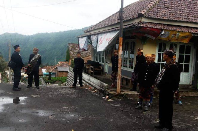 Jalan Kampung Umat Hindu Suku Tengger Ditutup saat Hari Raya Nyepi
