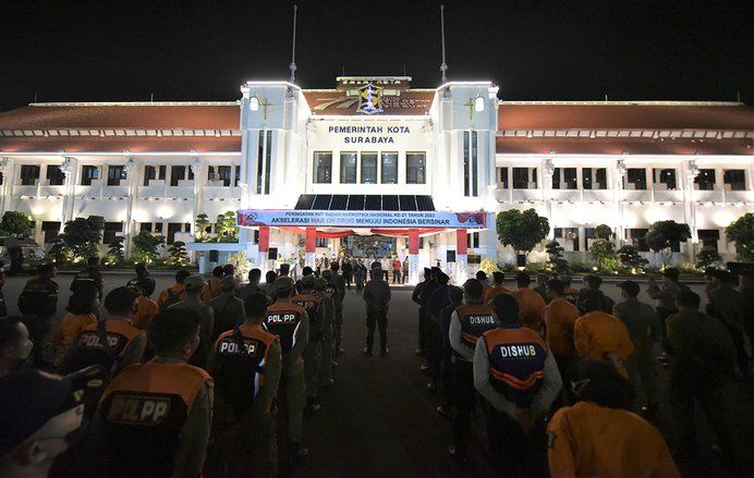 Jaga Ketertiban Selama Bulan Ramadan, Pemkot Surabaya Bersama Polrestabes Gelar Operasi