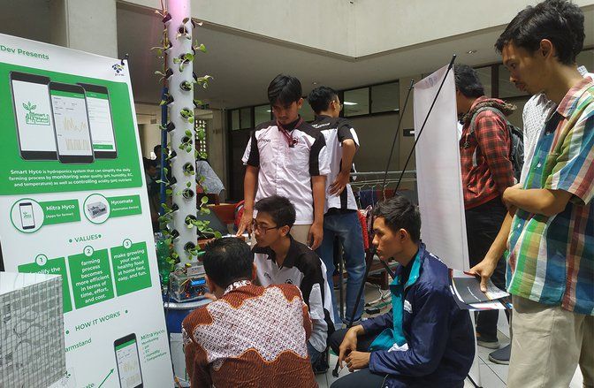 Tuntut Mahasiswa Kompetitif, PENS Gandeng Start Up Bidang IT di Software Expo