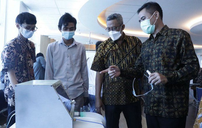 Kunjungi Pameran Produk Inovasi di PENS, Dirjen Diksi Luncurkan Dua Program Studi Baru