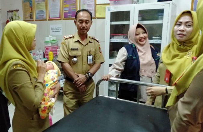 Bayi di Jember yang Dibuang Sama Orang Tua Diserahkan ke PSAB Sidoarjo