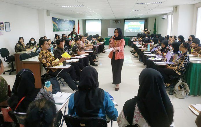 24 Ormawa UHW Perbanas Dituntut Jadi ROSO Usai Dilantik